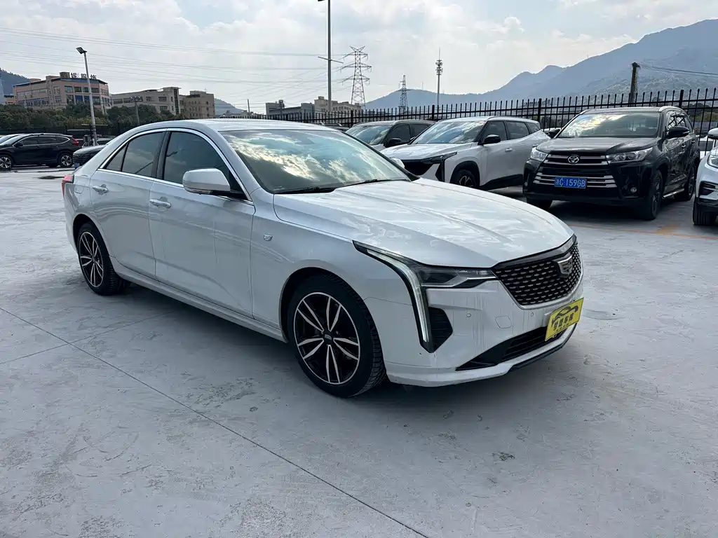 Cadillac CT4 2023 25T luxury model купить на сайте DeffCars