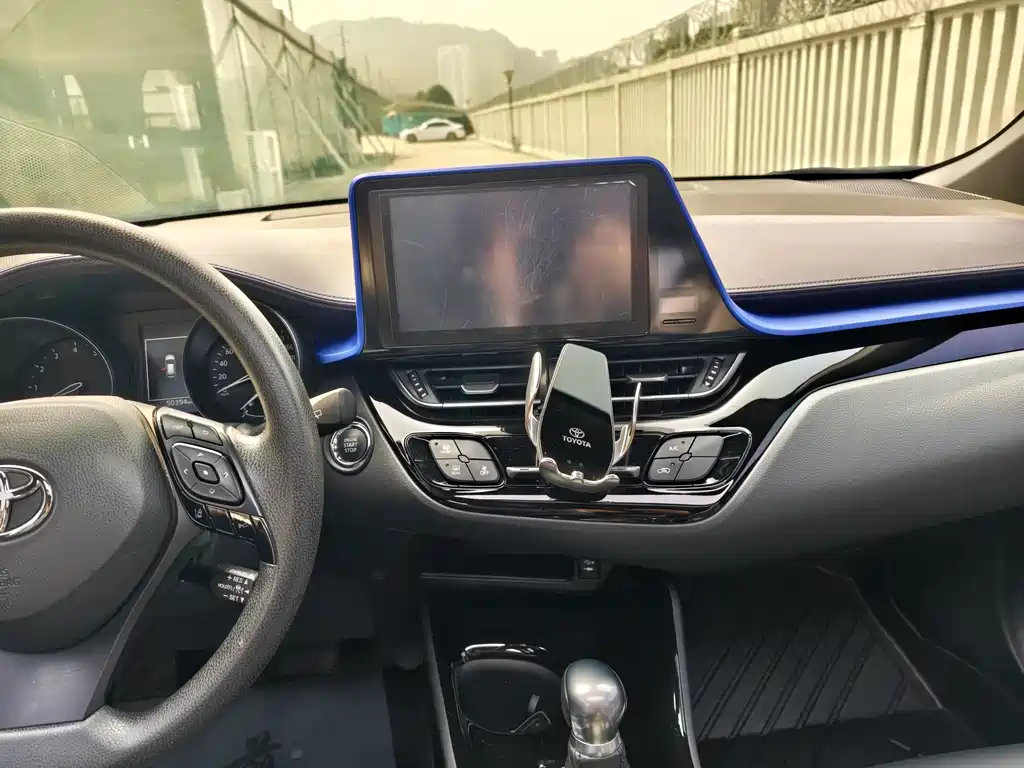 Toyota C-HR 2021 2.0L Comfort Edition купить на сайте DeffCars