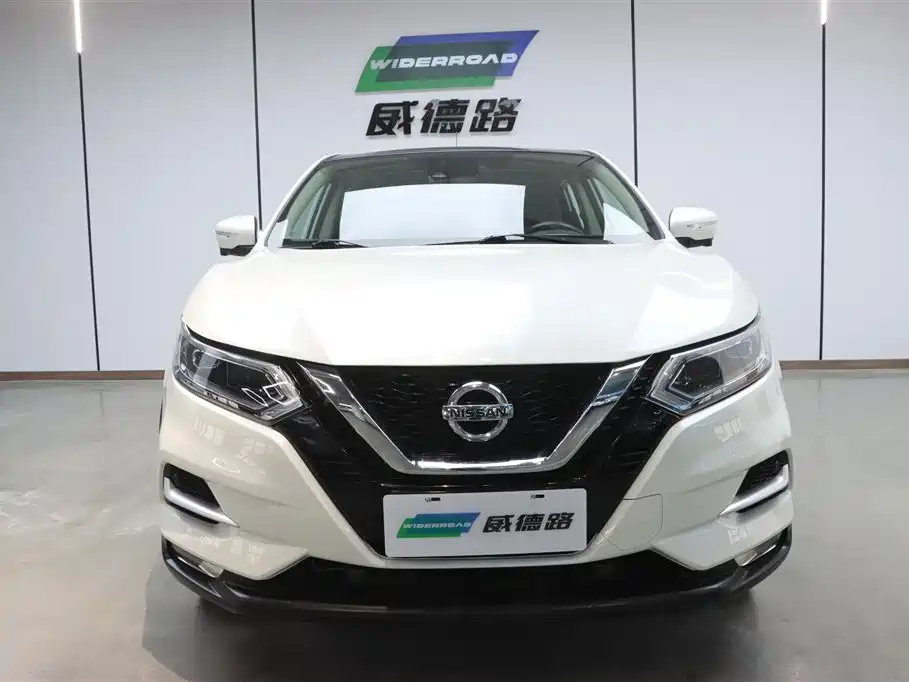Qashqai 2021 2.0L CVT Deluxe Edition купить на сайте DeffCars