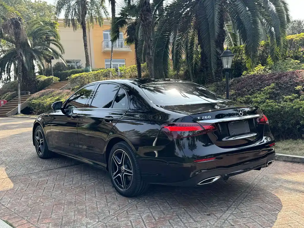 Mercedes-Benz E-Class Imported 2022 E 260 Fashionable Sports Edition купить на сайте DeffCars