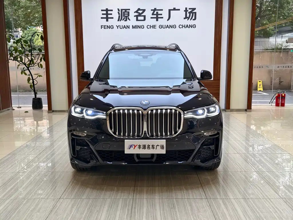 BMW X7 2019 xDrive40i Executive M Sport Package купить на сайте DeffCars