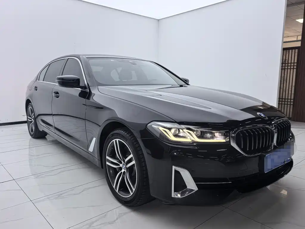 BMW 5 Series 2022 facelift 530Li leading model luxury package купить на сайте DeffCars