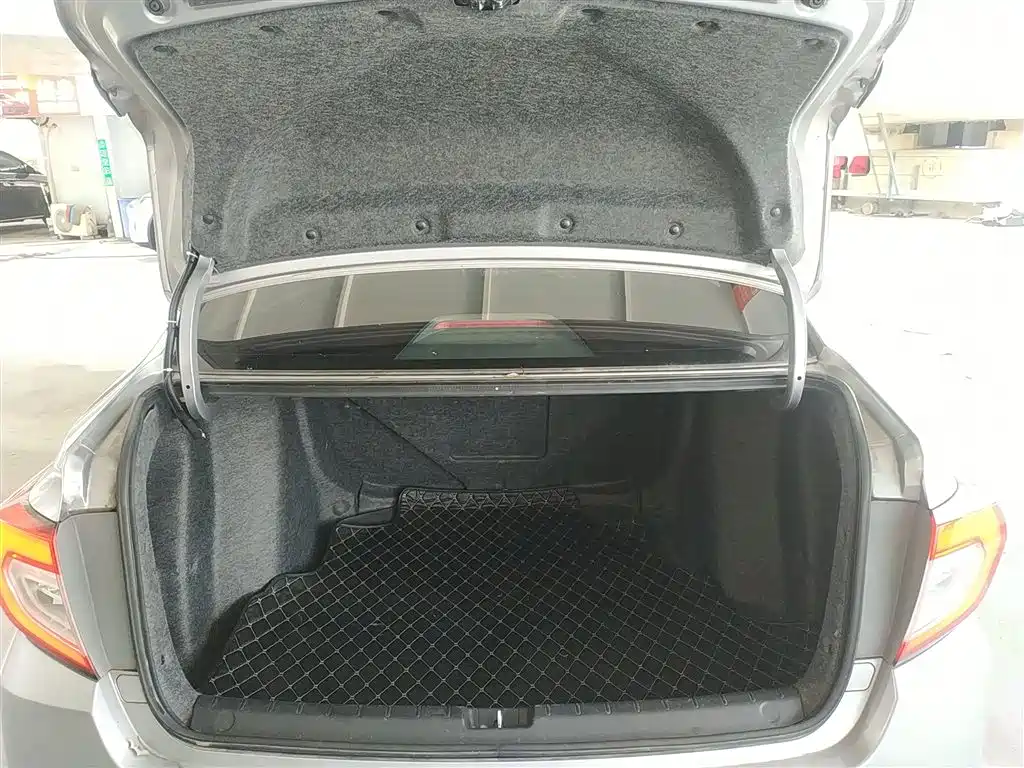 Lingpai 2019 180Turbo CVT Deluxe Edition National V купить на сайте DeffCars