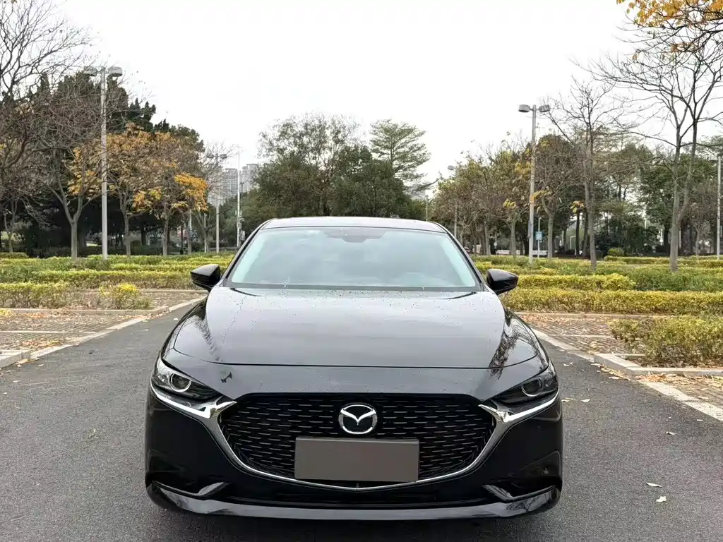 Mazda3 Angkesela 2021 2.0L Automatic Premium Edition купить на сайте DeffCars