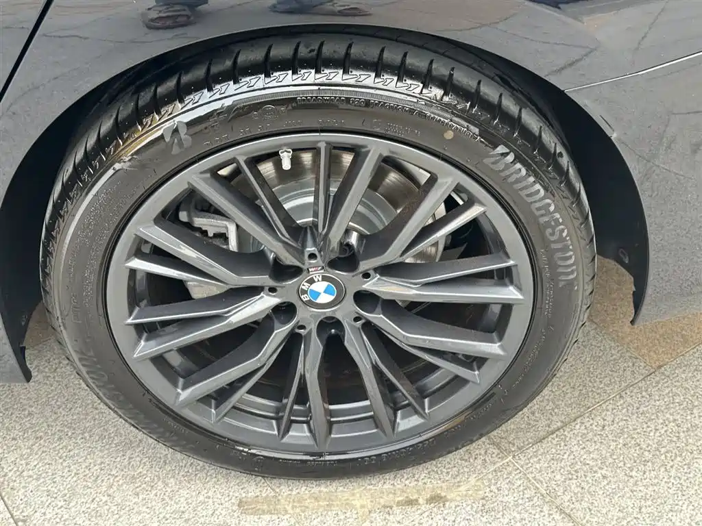BMW 3 Series 2024 325i M Sports Night Package купить на сайте DeffCars