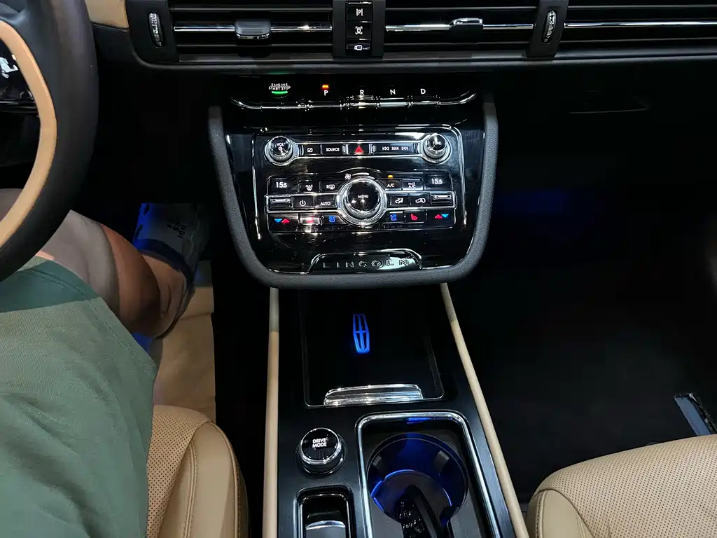 Adventurer 2020 2.0T Two-wheel drive Premium Edition купить на сайте DeffCars