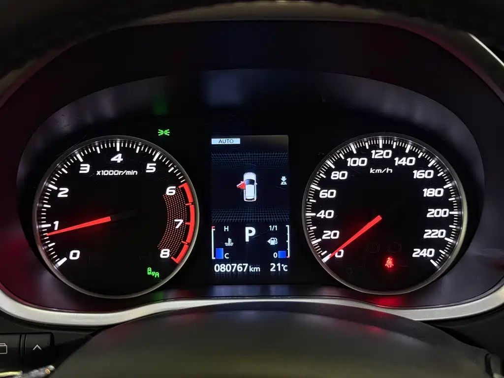 Yige 2018 1.5T CVT four-wheel drive real version купить на сайте DeffCars
