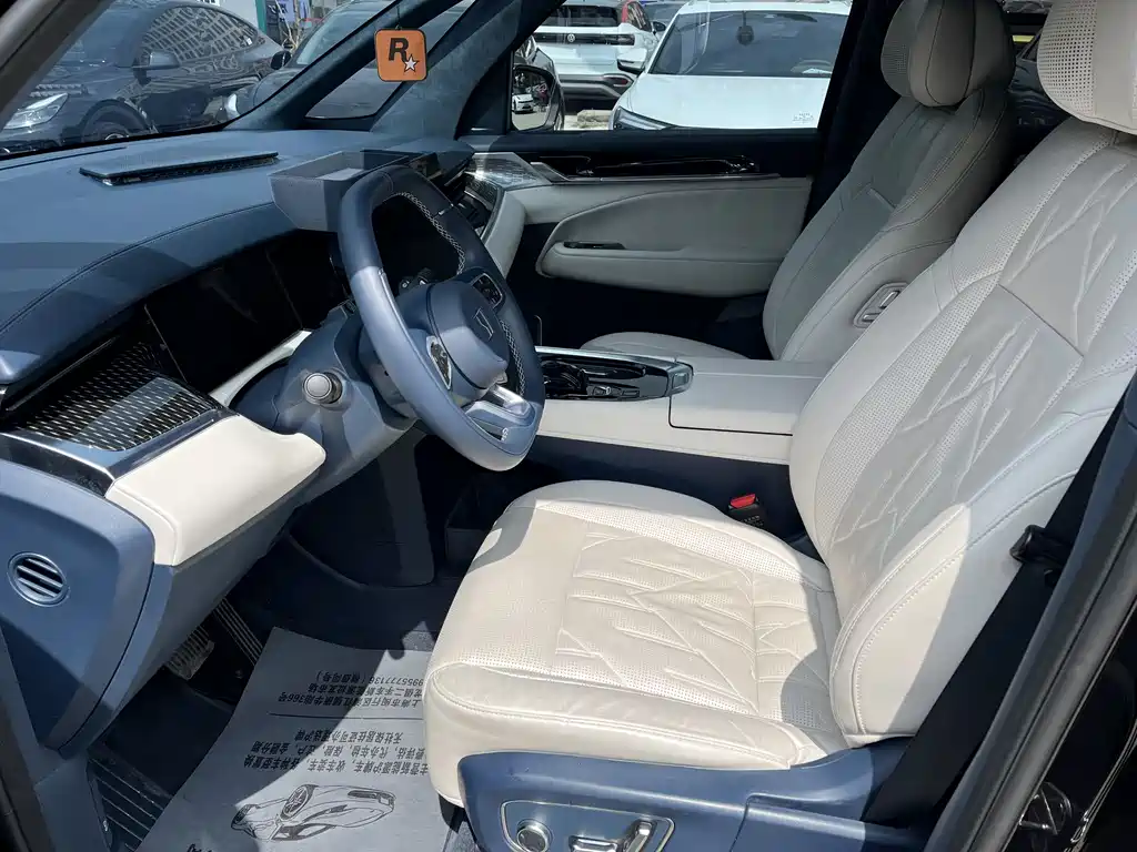 Jikrypton 009 2024 seven-seater aisle version 108kWh купить на сайте DeffCars