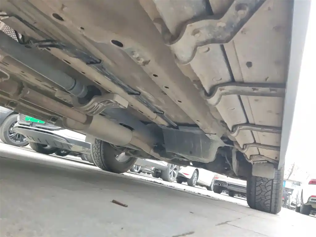Jietu Traveler 2023 2.0T four-wheel drive conquers купить на сайте DeffCars