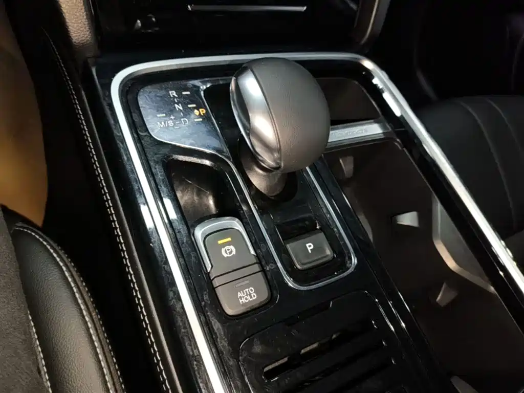 Trumpchi GS8 2020 390T 2WD Luxury Connected Edition (seven seats) купить на сайте DeffCars