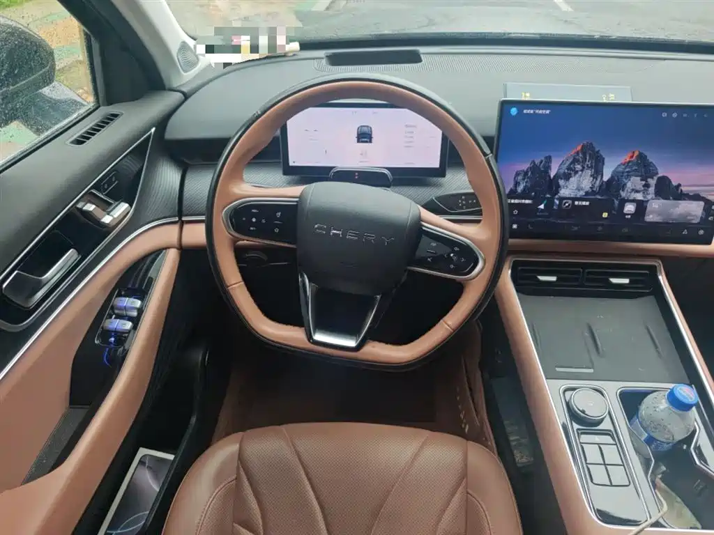 Tiggo 8L 2024 2.0T two-wheel drive premium version 5 seats купить на сайте DeffCars