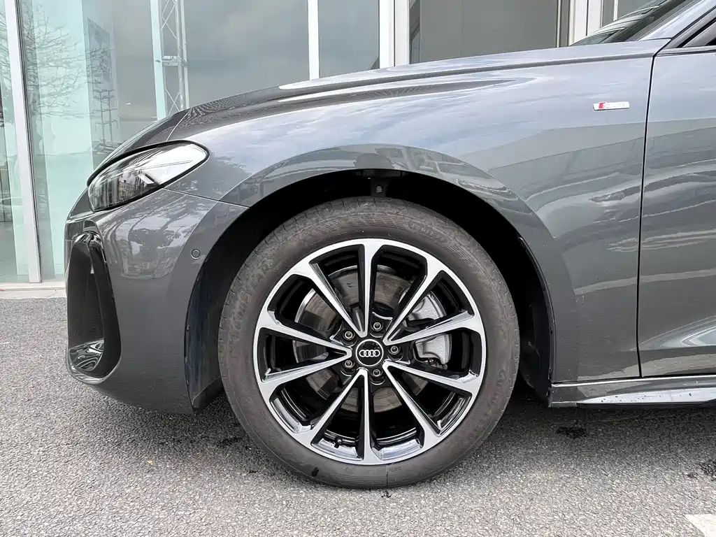 Audi A5L 2026 2.0T Sports Edition Plus купить на сайте DeffCars