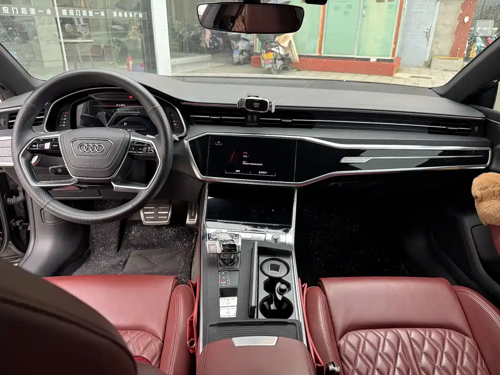 Audi A7L 2024 45 TFSI quattro S-line Black Warrior Edition купить на сайте DeffCars