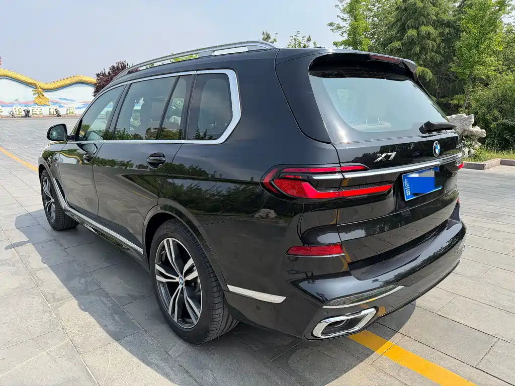 BMW X7 2023 xDrive40i Exclusive M Sports Package купить на сайте DeffCars