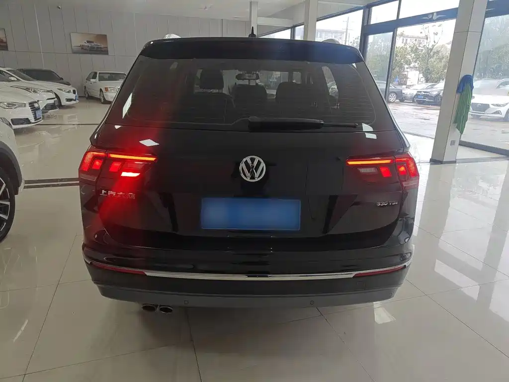 Tiguan L 2019 330TSI automatic two-wheel drive panoramic comfort version National V купить на сайте DeffCars