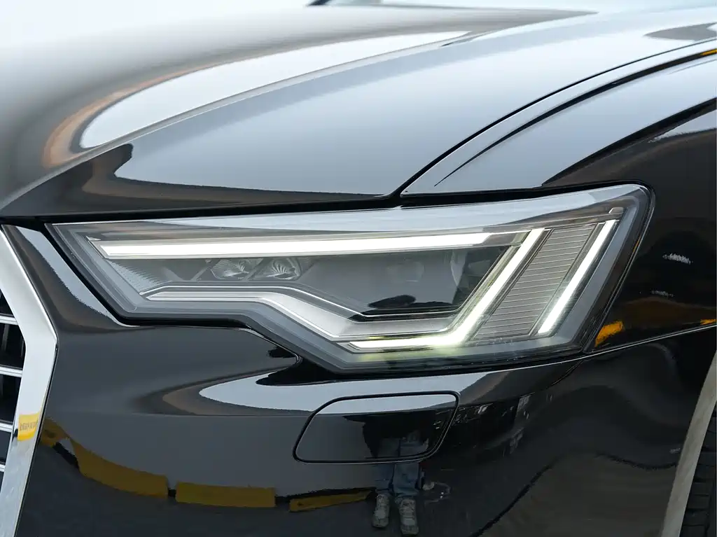 Audi A6L 2019 40 TFSI luxury and elegant model купить на сайте DeffCars