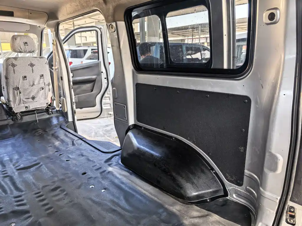 Changan Ruixing M60 2023 1.5L GDI comfort bus 6/7 seats купить на сайте DeffCars