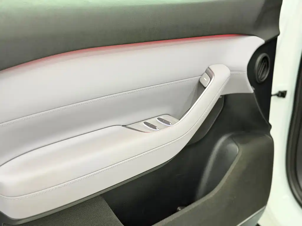 NIO EC6 2024 model 75kWh купить на сайте DeffCars