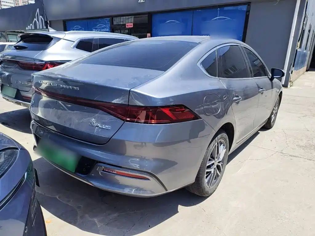 Qin Plus 2024 Honor Edition EV 420KM Transcendent Type купить на сайте DeffCars