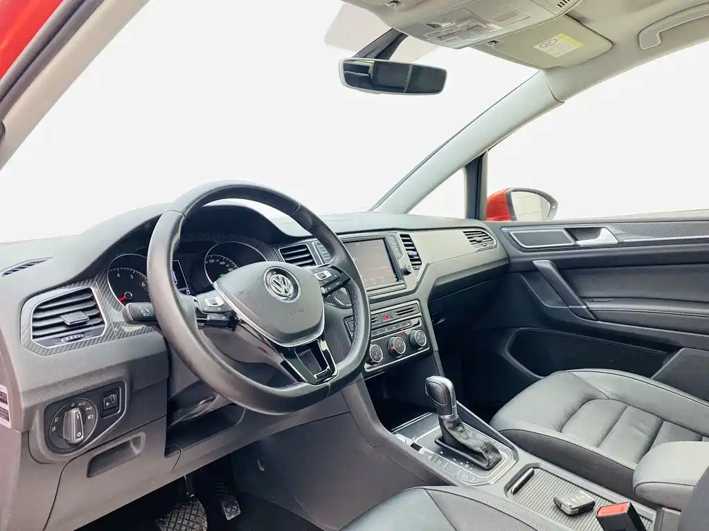 Golf·Jialu 2016 230TSI automatic luxury model купить на сайте DeffCars