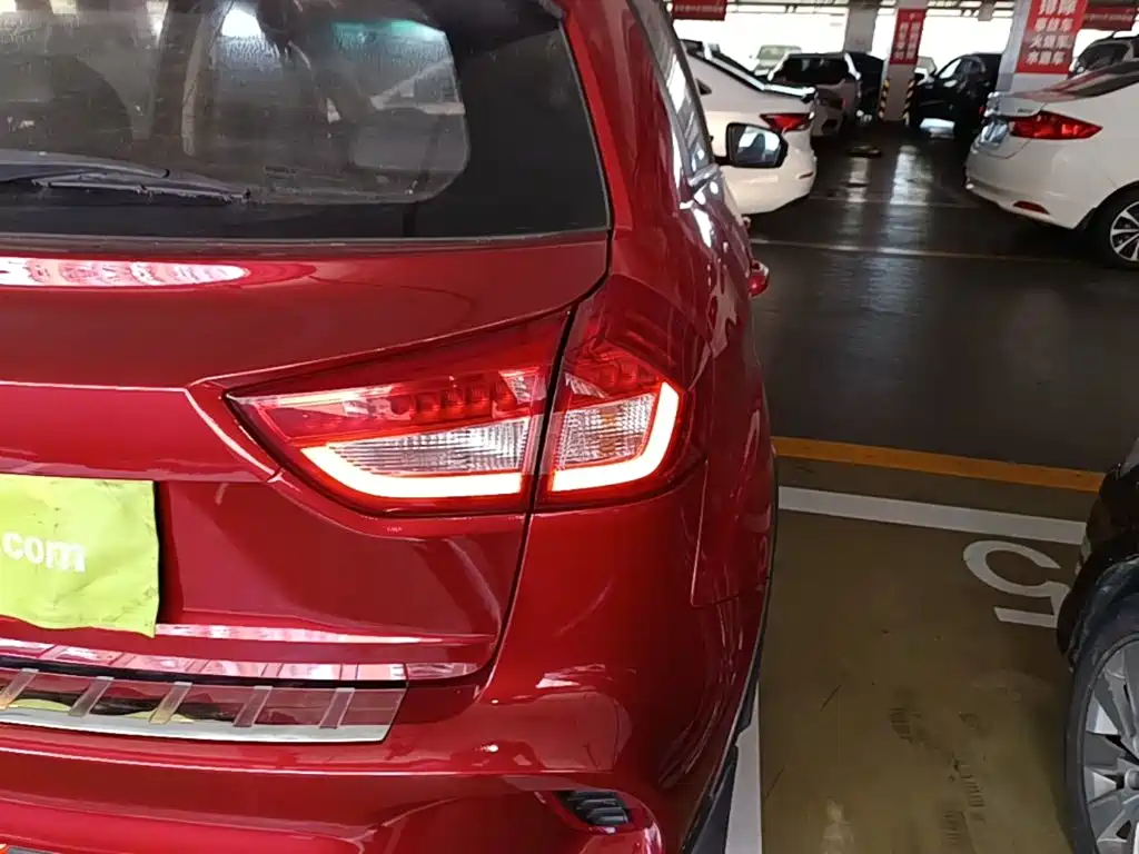 Vision X3 2017 1.5L automatic premium model купить на сайте DeffCars