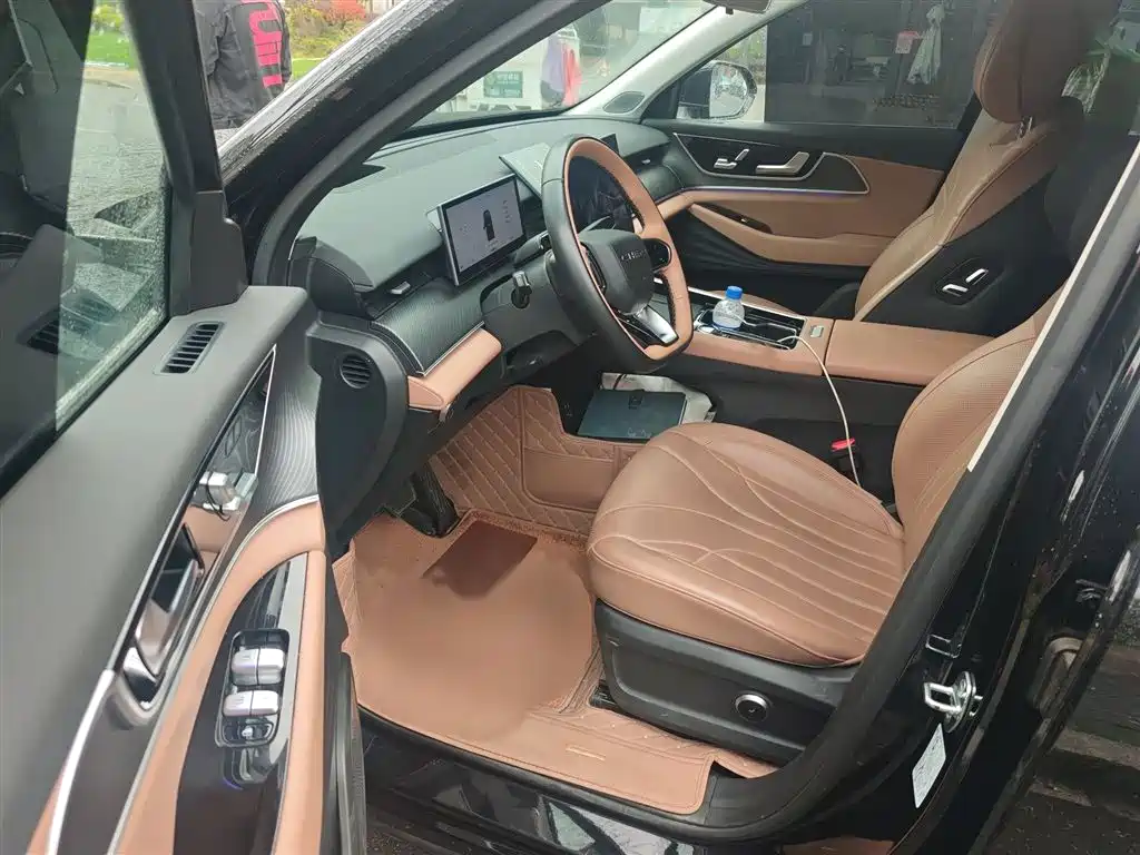 Tiggo 8L 2024 2.0T two-wheel drive premium version 5 seats купить на сайте DeffCars