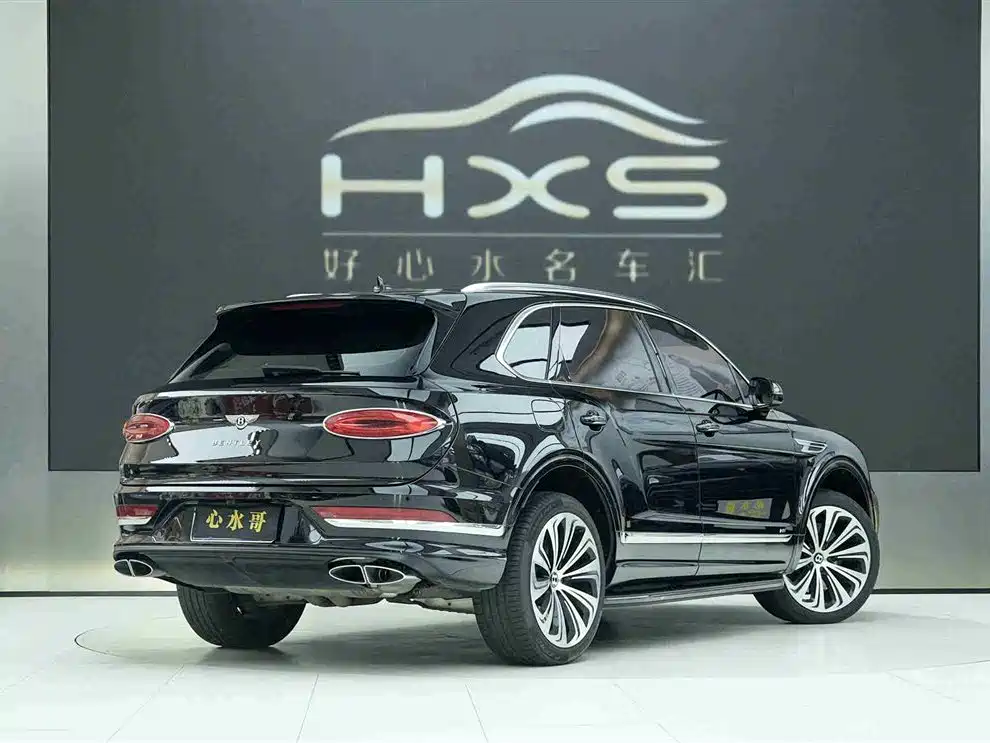 Bentayga 2022 4.0T V8 купить на сайте DeffCars
