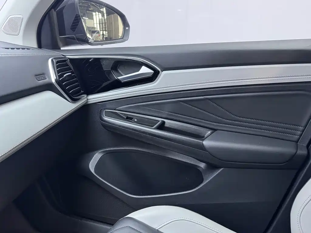Jetta VS7 2024 Qianli Jiangshan 280TSI Automatic Honor Edition купить на сайте DeffCars