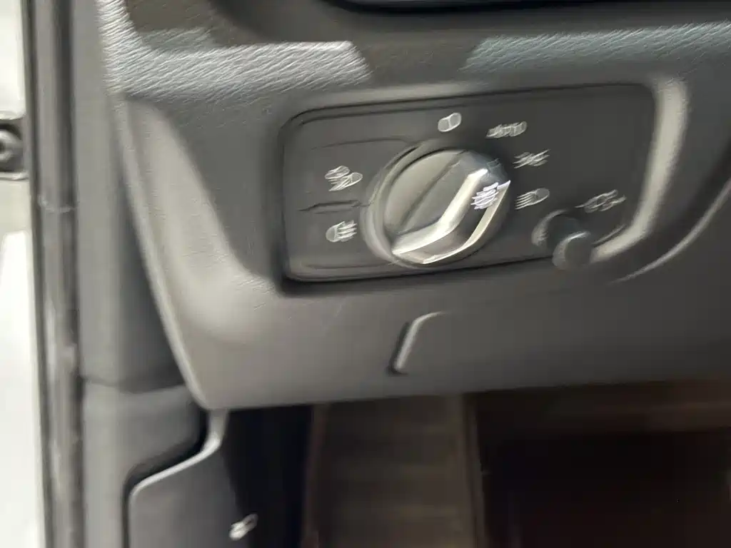 Audi A3 2020 Limousine 35 TFSI Fashion Type National V купить на сайте DeffCars