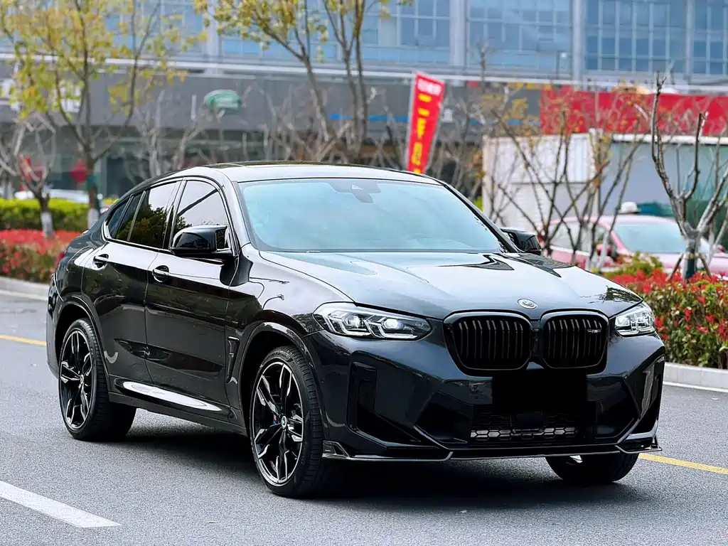 BMW X4 M40i 2022 M40i купить на сайте DeffCars
