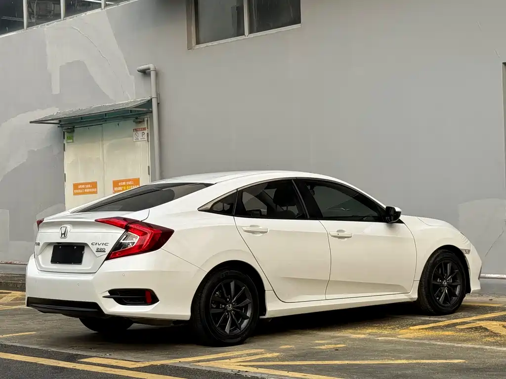 Civic 2019 220TURBO Manual Power Control Version National VI купить на сайте DeffCars