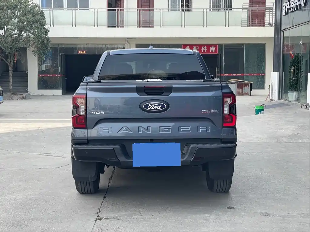 Ranger 2025 Explorer 4WD automatic version gasoline купить на сайте DeffCars
