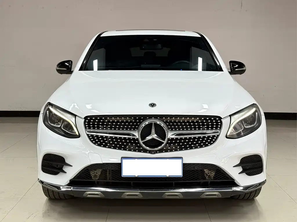 Mercedes-Benz GLC Coupe 2017 GLC 260 4MATIC Coupe SUV купить на сайте DeffCars