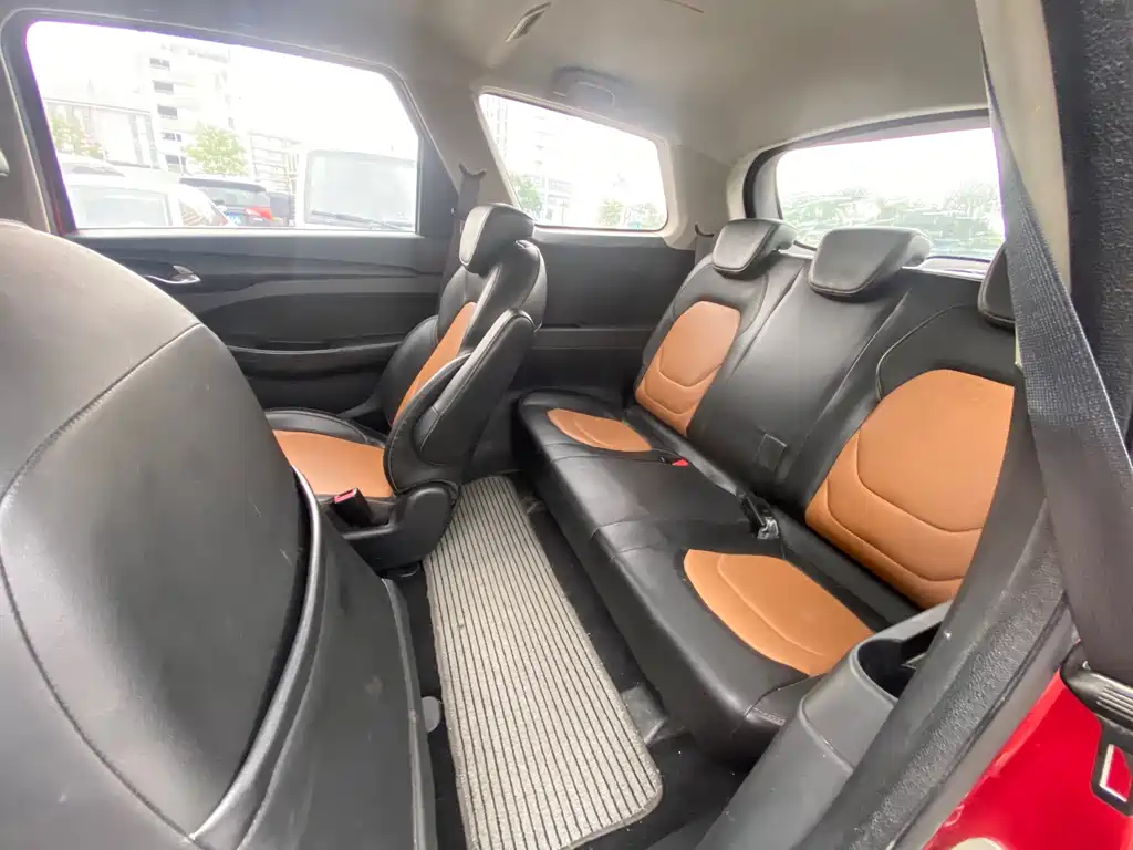 Wuling Hongguang S3 2018 1.5L Manual Comfort Type National V купить на сайте DeffCars