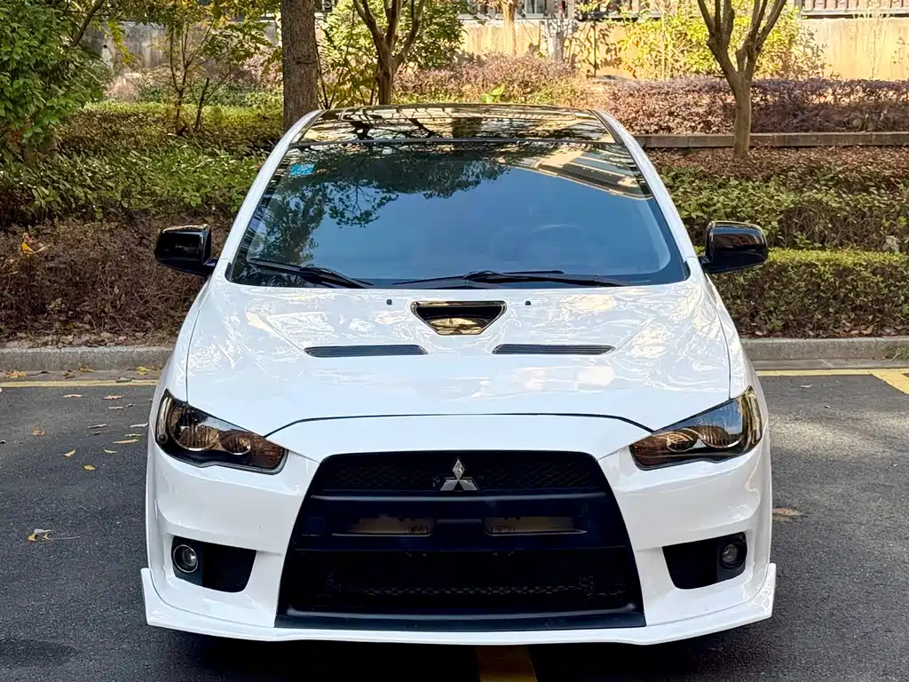 Yishen 2013 Fashion Edition 1.8L CVT Comfort Type купить на сайте DeffCars