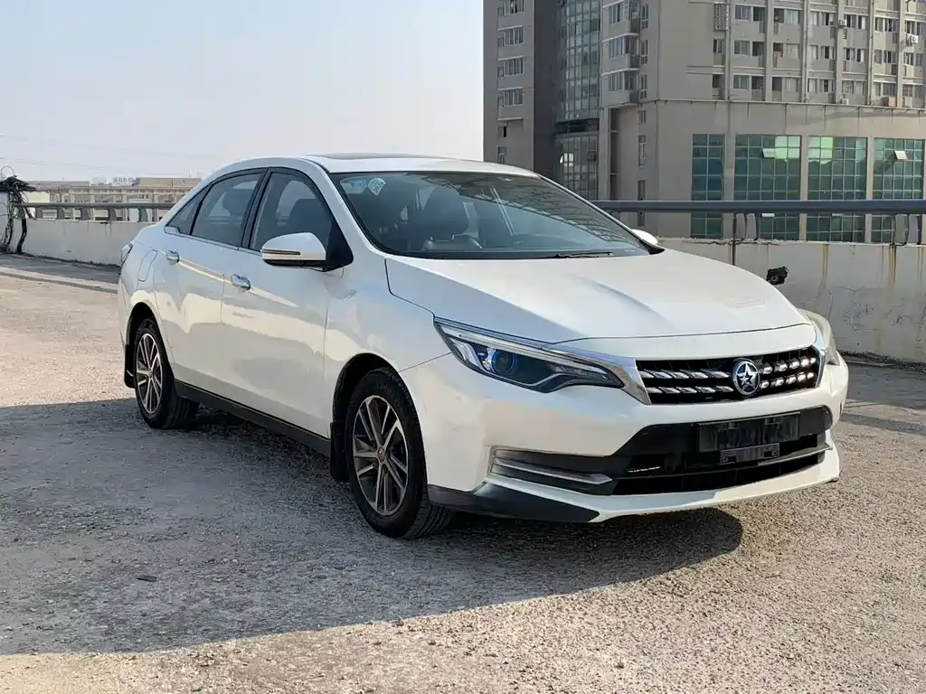 Venucia D60 2019 Model 100,000 Glory 1.6L XL CVT Chenku Edition National V купить на сайте DeffCars