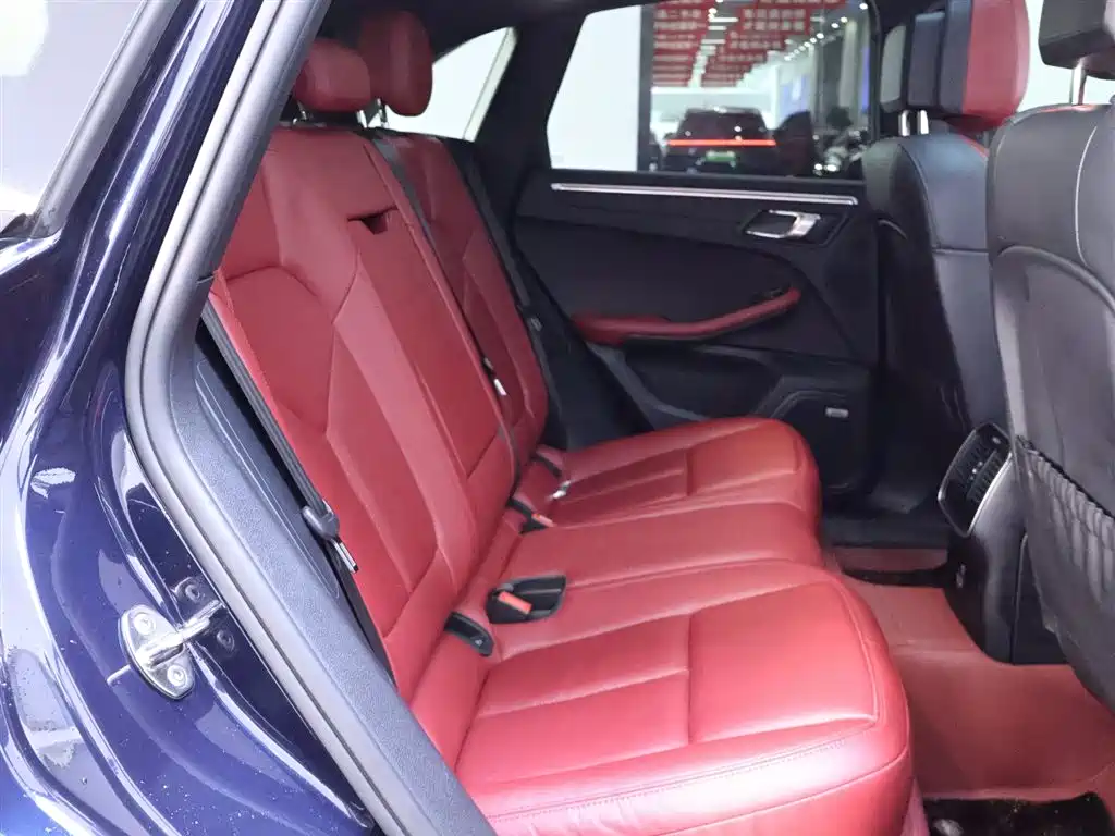 Macan 2023 Macan 2.0T купить на сайте DeffCars
