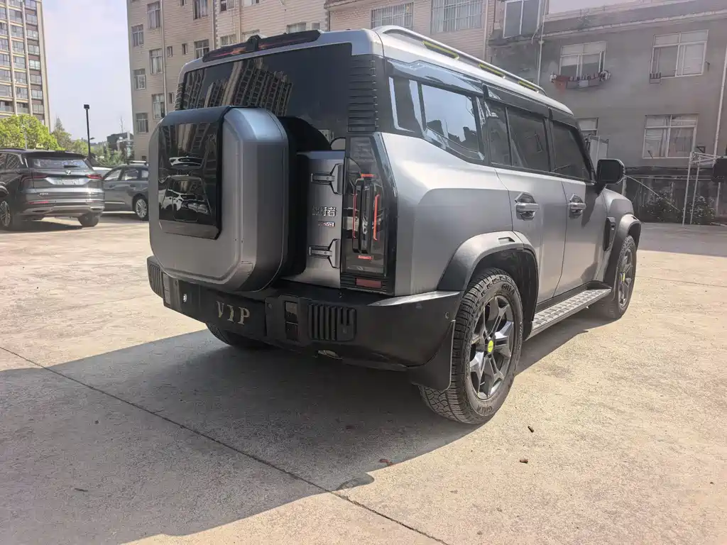 Jietu Traveler 2024 2.0T 4WD Crossing PRO Entertainment Edition купить на сайте DeffCars