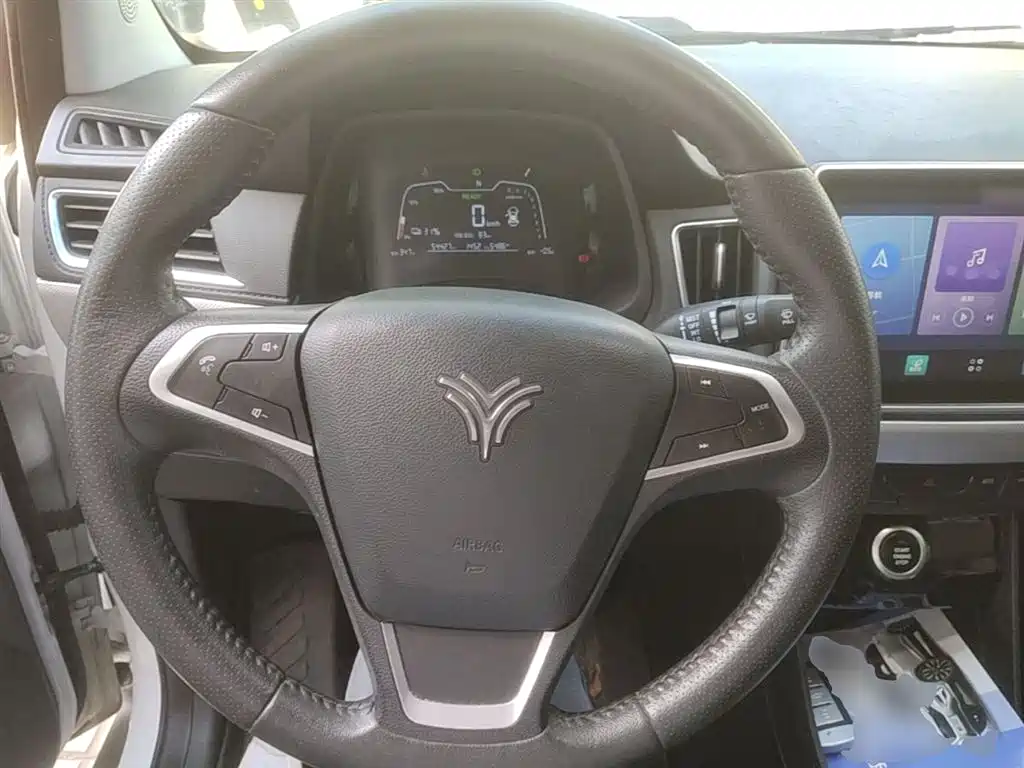 Nezha N01 2019 model 380v купить на сайте DeffCars