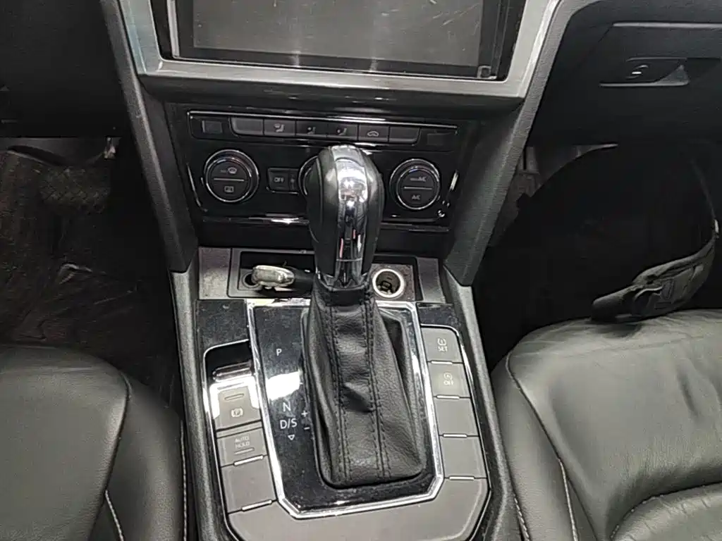Lingdu 2017 280TSI DSG Comfort Edition купить на сайте DeffCars