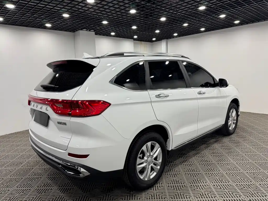 Haval M6 2021 PLUS 1.5T DCT luxury smart connected model купить на сайте DeffCars