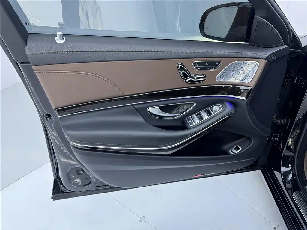 Maybach S-Class 2019 S 450 4MATIC купить на сайте DeffCars