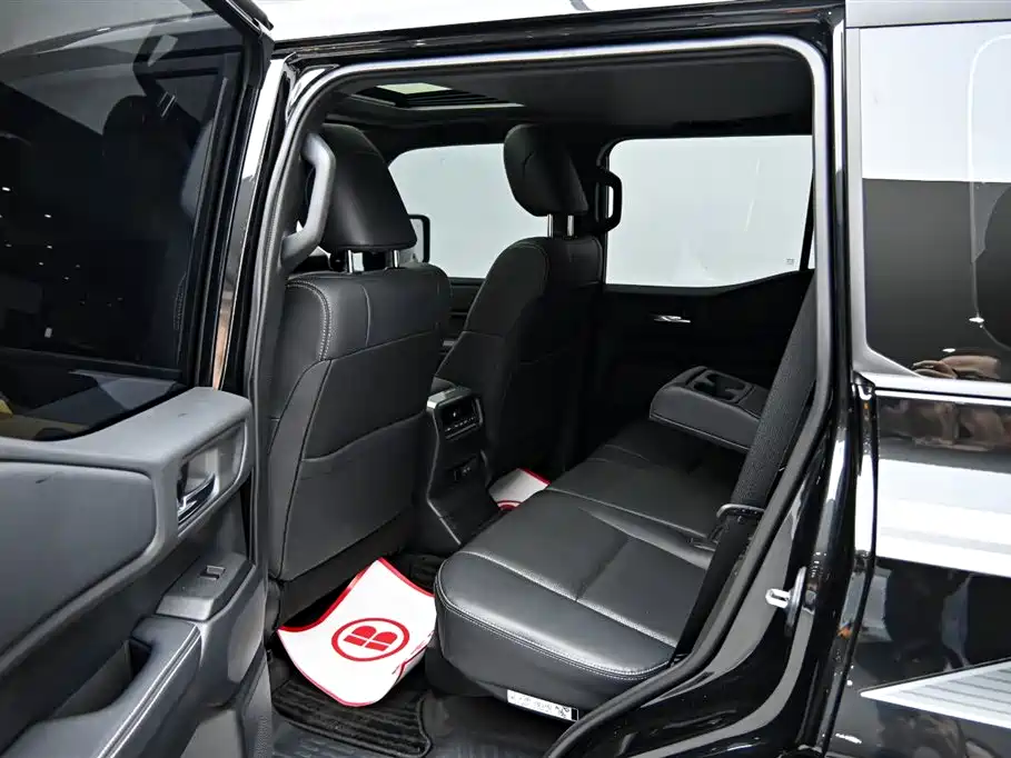 Prado 2024 2.4T all-round TX version 5 seats купить на сайте DeffCars