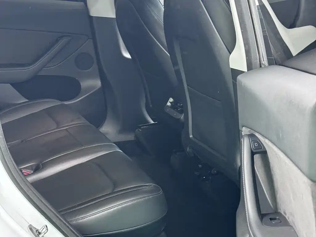 Model Y 2021 long-range all-wheel drive version купить на сайте DeffCars