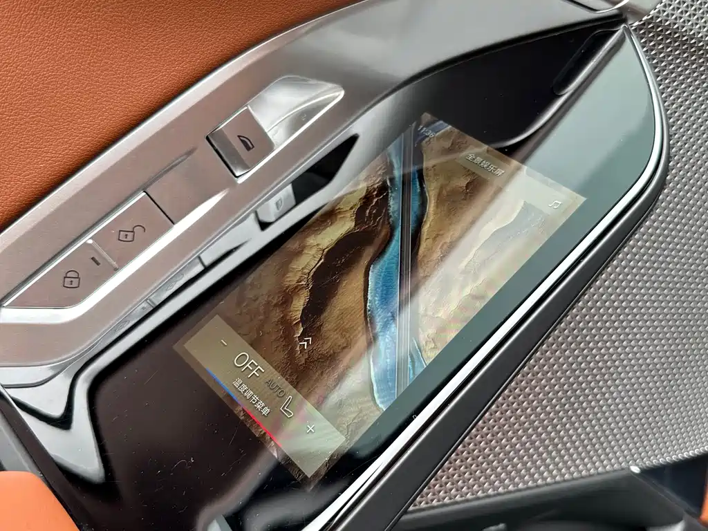 BMW 7 Series 2023 facelift 740Li exclusive M sports package купить на сайте DeffCars