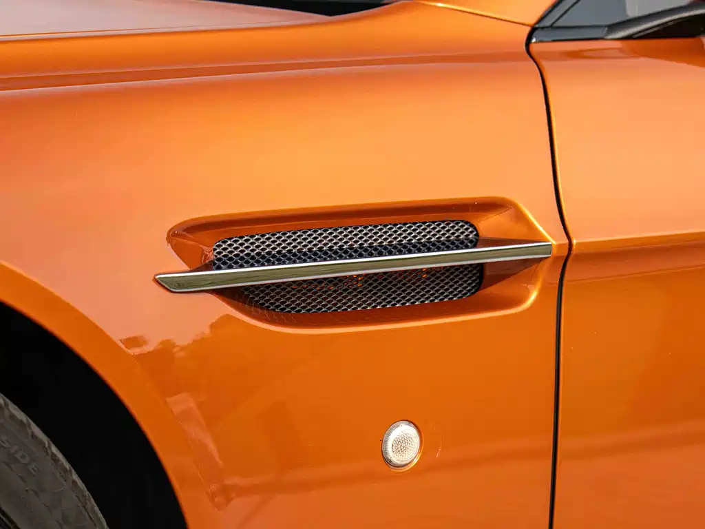 V8 Vantage 2012 4.7L S Roadster купить на сайте DeffCars