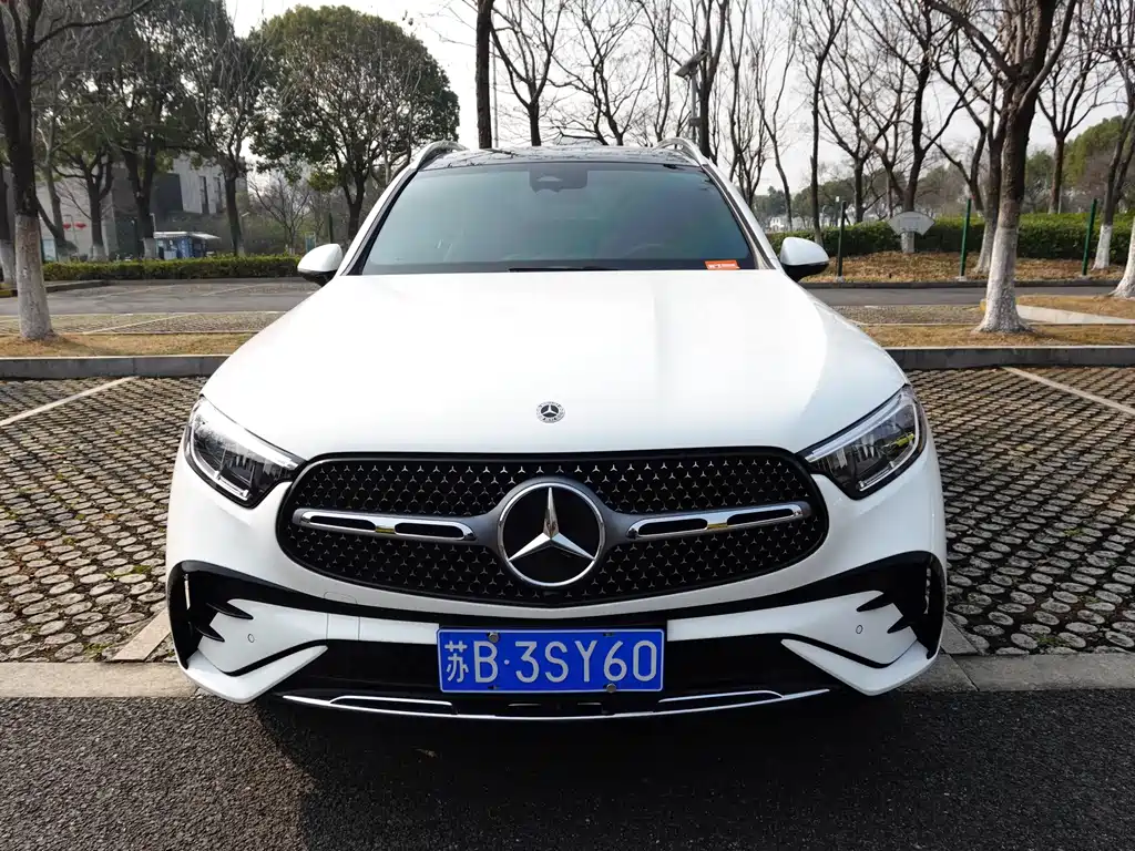 Mercedes-Benz GLC 2023 GLC 260 L 4MATIC luxury model 5 seats купить на сайте DeffCars