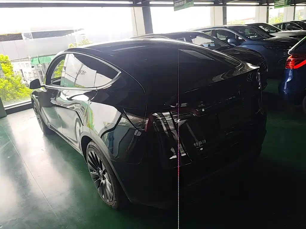 Model Y 2022款 改款 后轮驱动版 купить на сайте DeffCars