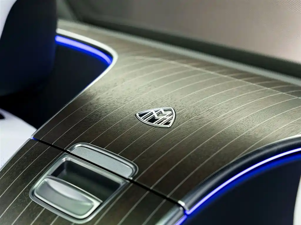 Maybach S-Class 2022 S 680 4MATIC Original Couture First Edition купить на сайте DeffCars