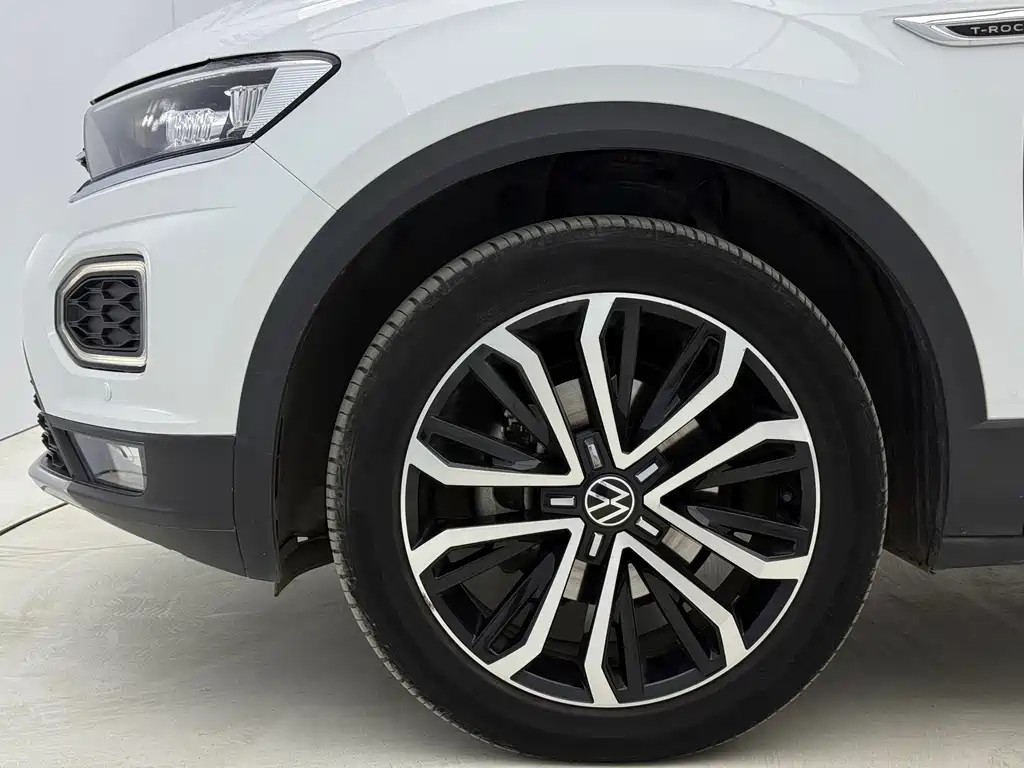 T-ROC 2021 280TSI DSG two-wheel drive comfort intelligent connected version купить на сайте DeffCars